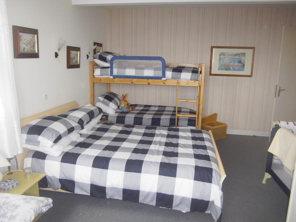 Lenard Charles Bed & Breakfast Juvigny-Val-d'Andaine Szoba fotó